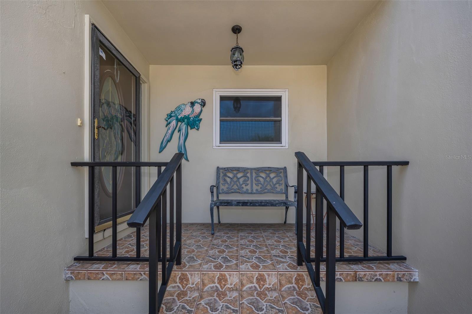 MEDITERRANEAN MANORS - Residential