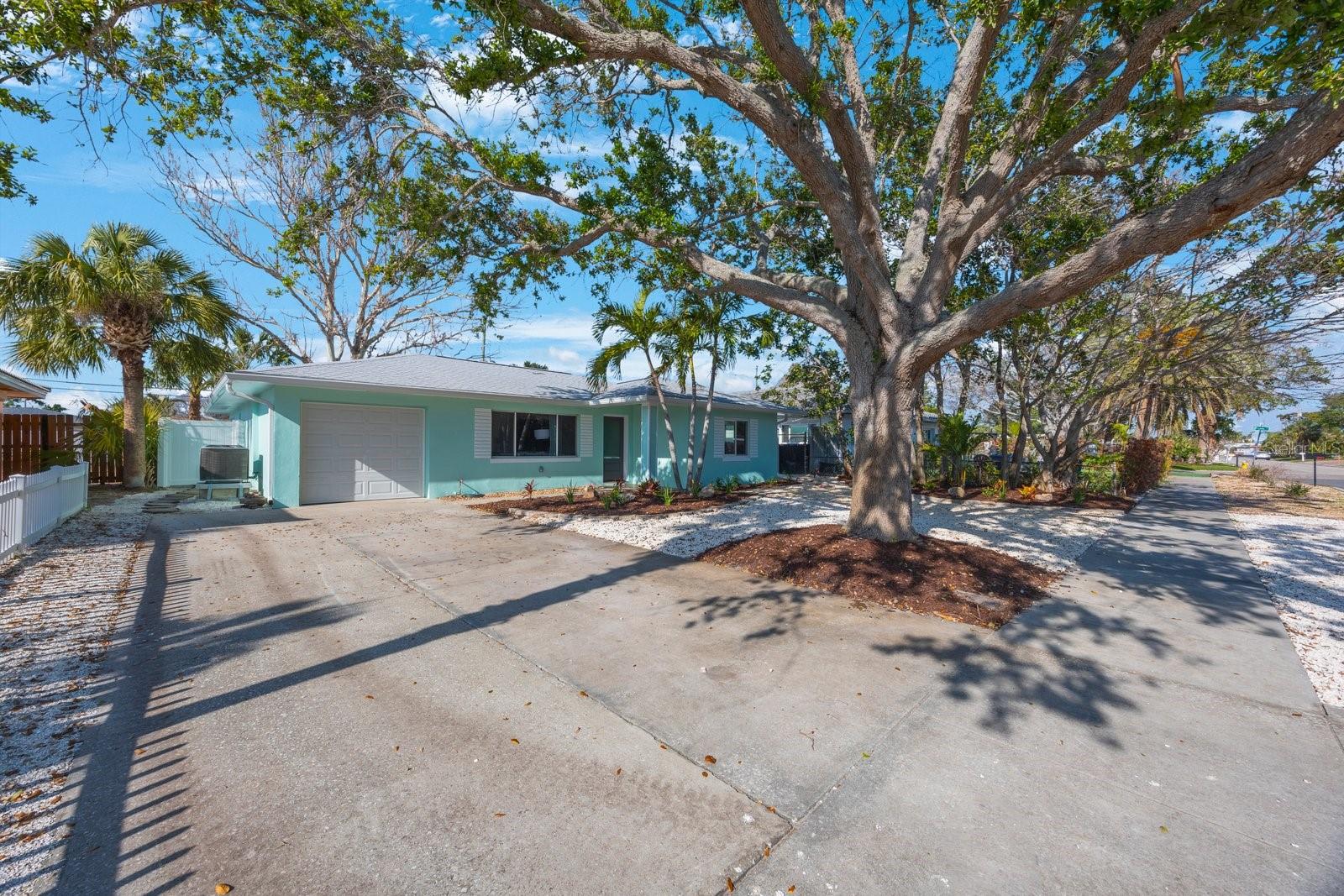 BELLE VISTA BEACH 1ST ADD - Residential