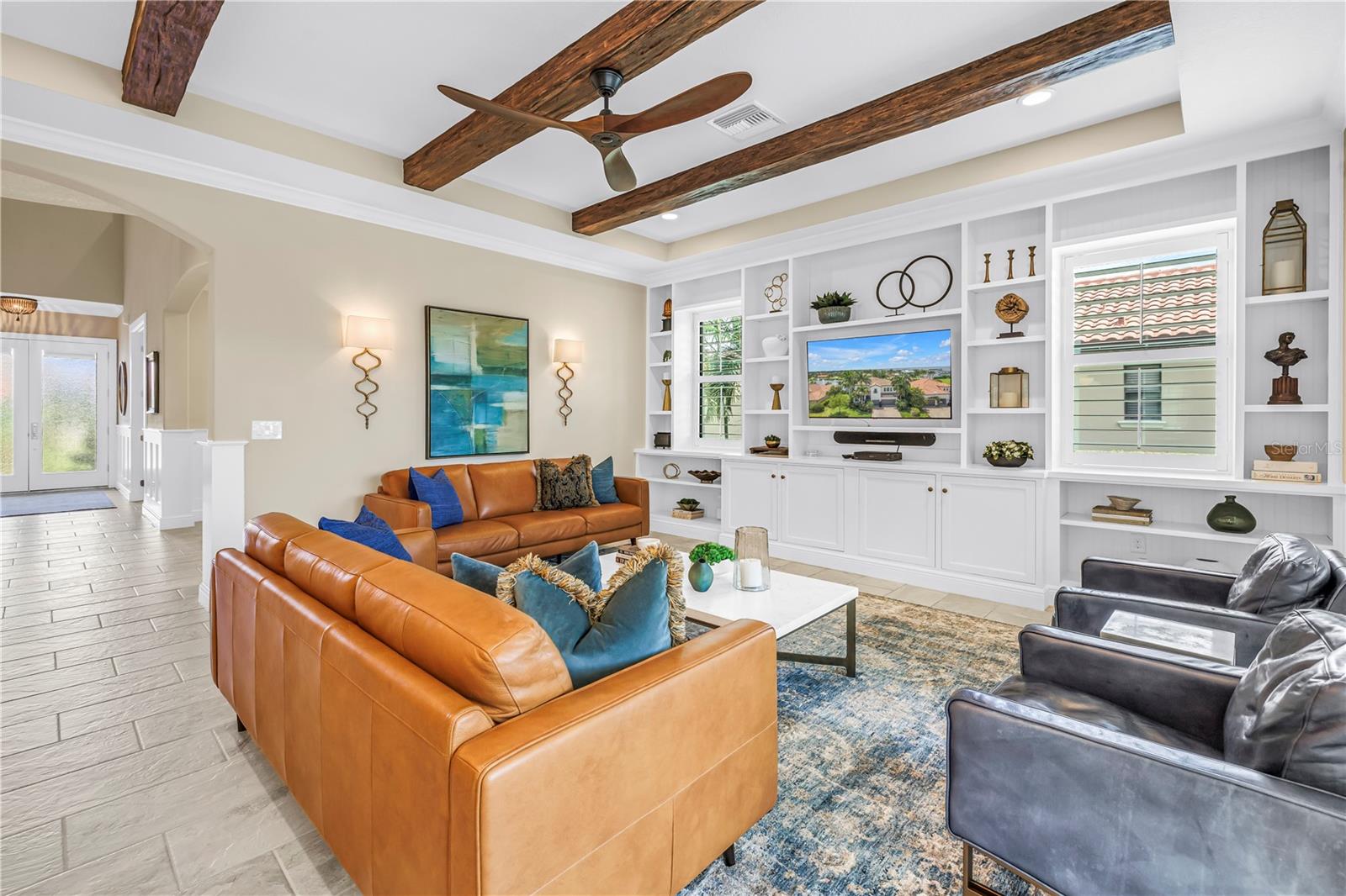 LEGENDS BAY - Residential