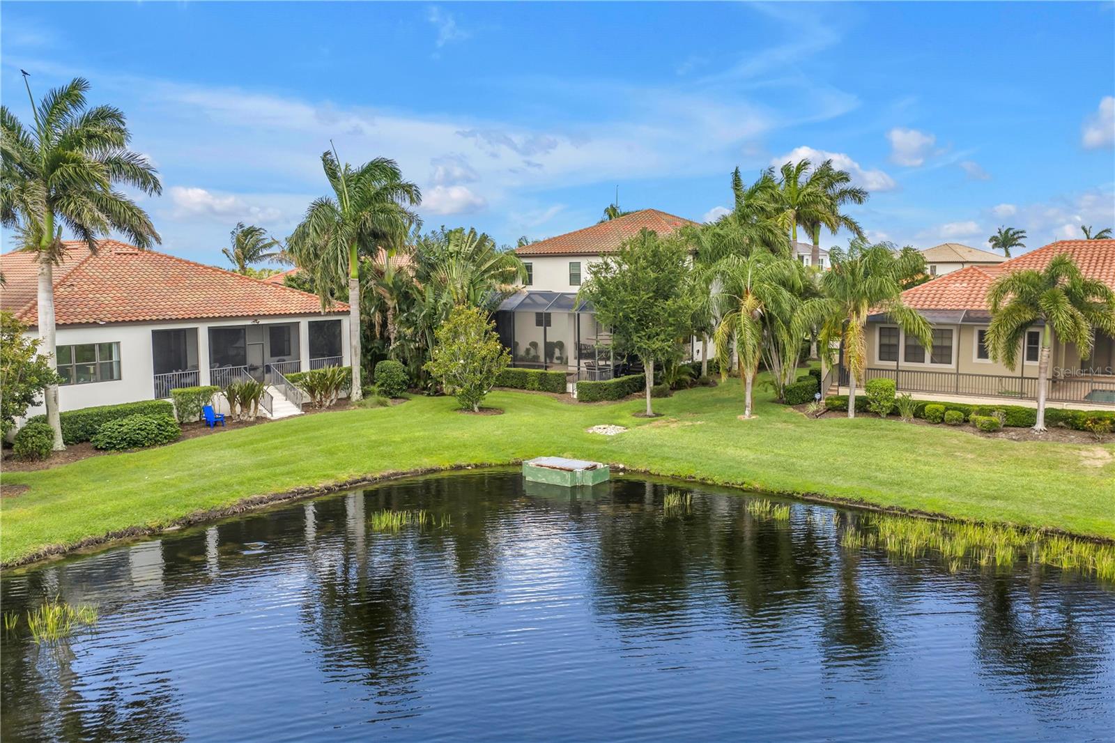 LEGENDS BAY - Residential