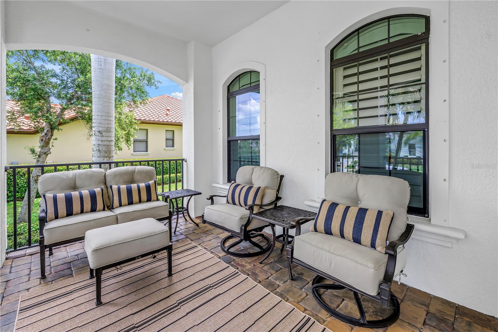 LEGENDS BAY - Residential