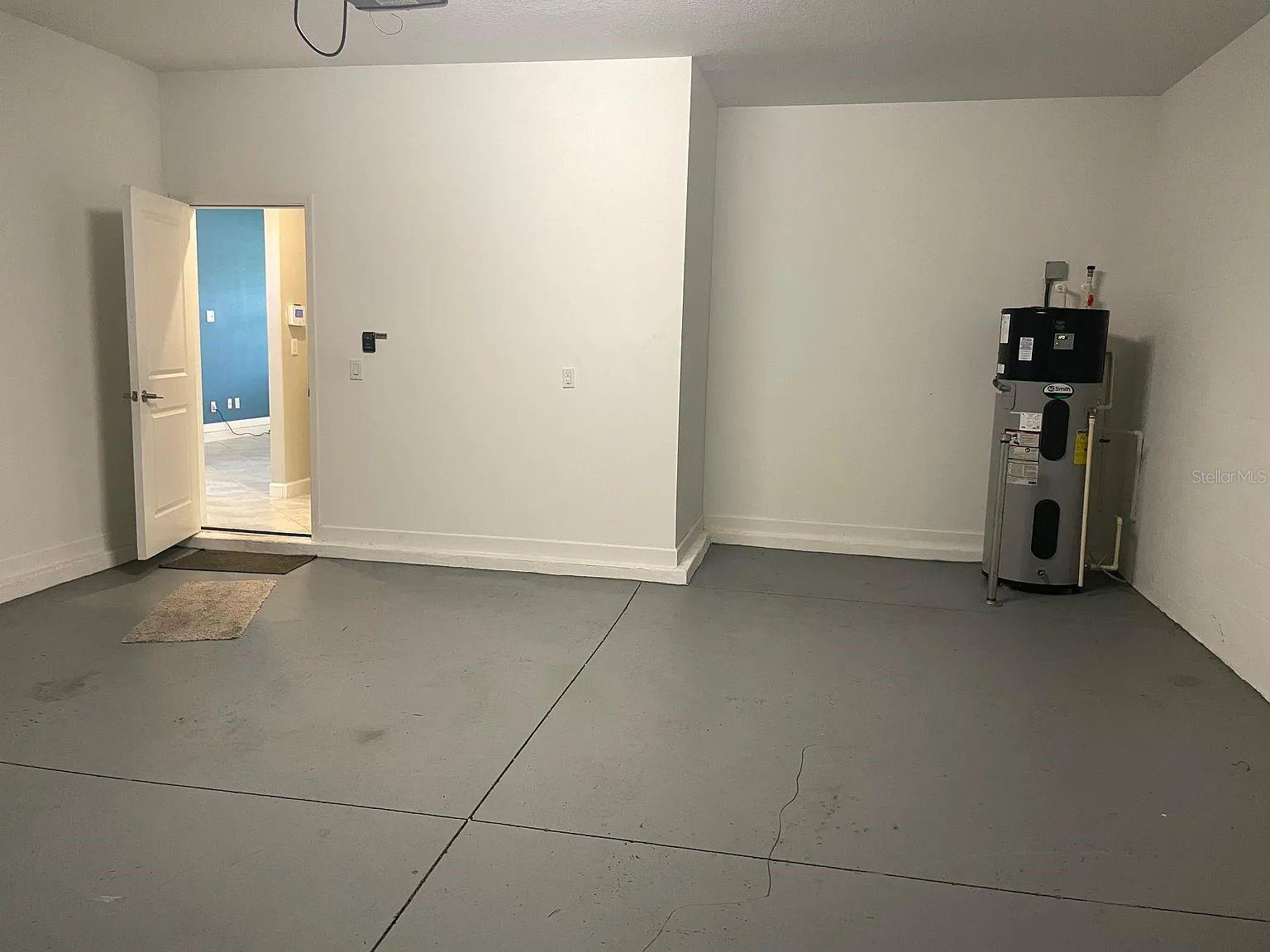 BELMONT NORTH PH 2C - Residential Lease