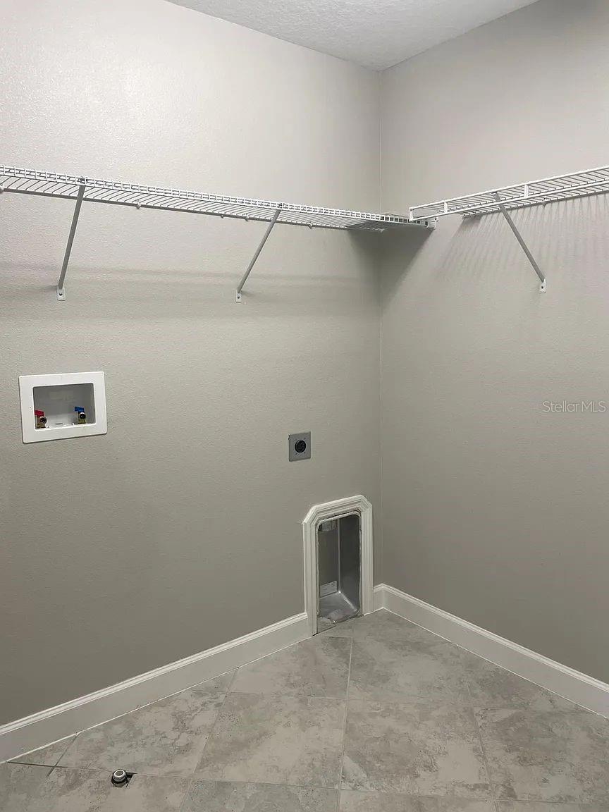 BELMONT NORTH PH 2C - Residential Lease