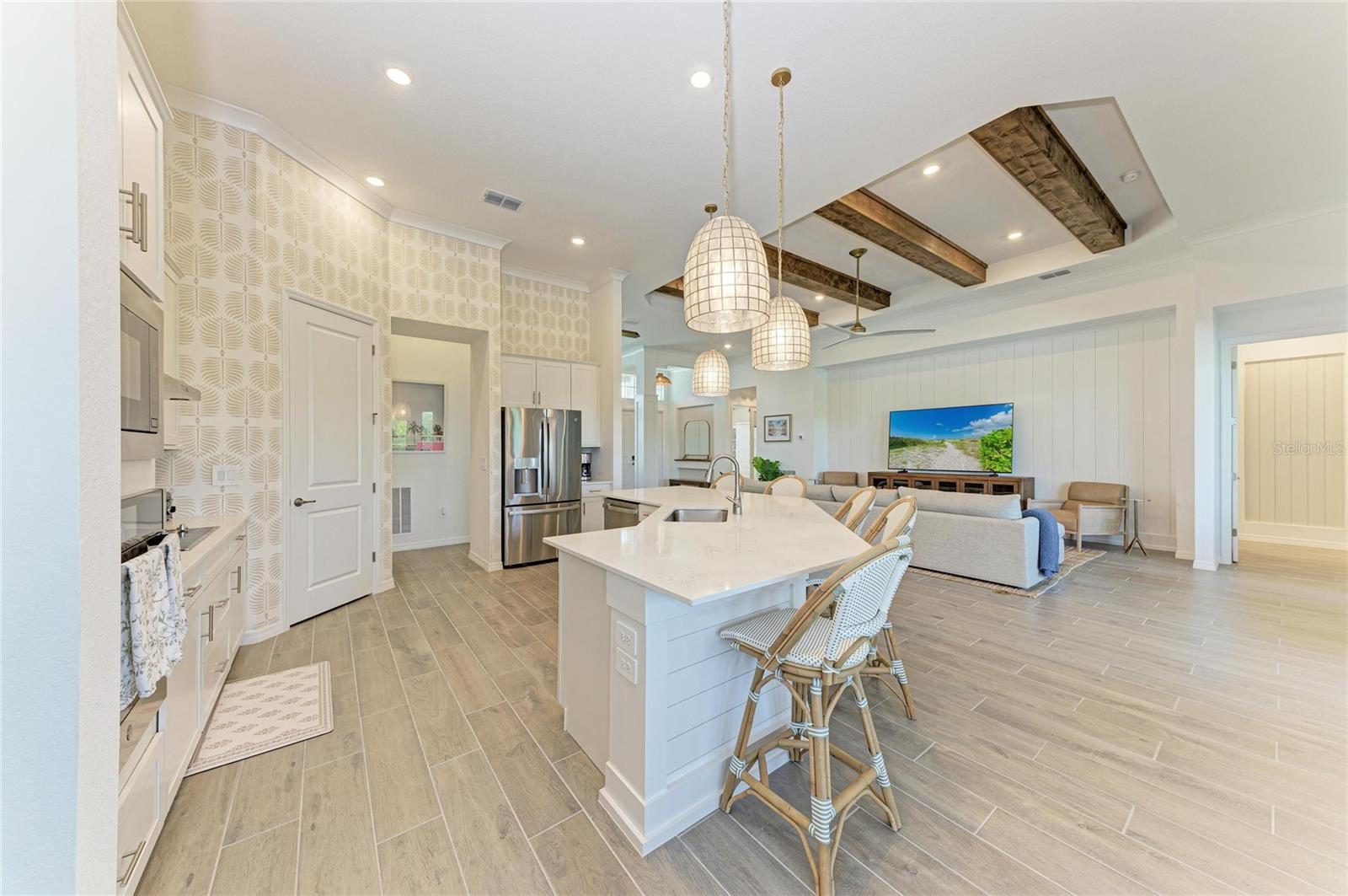 WELLEN PK GOLF & COUNTRY CLUB - Residential