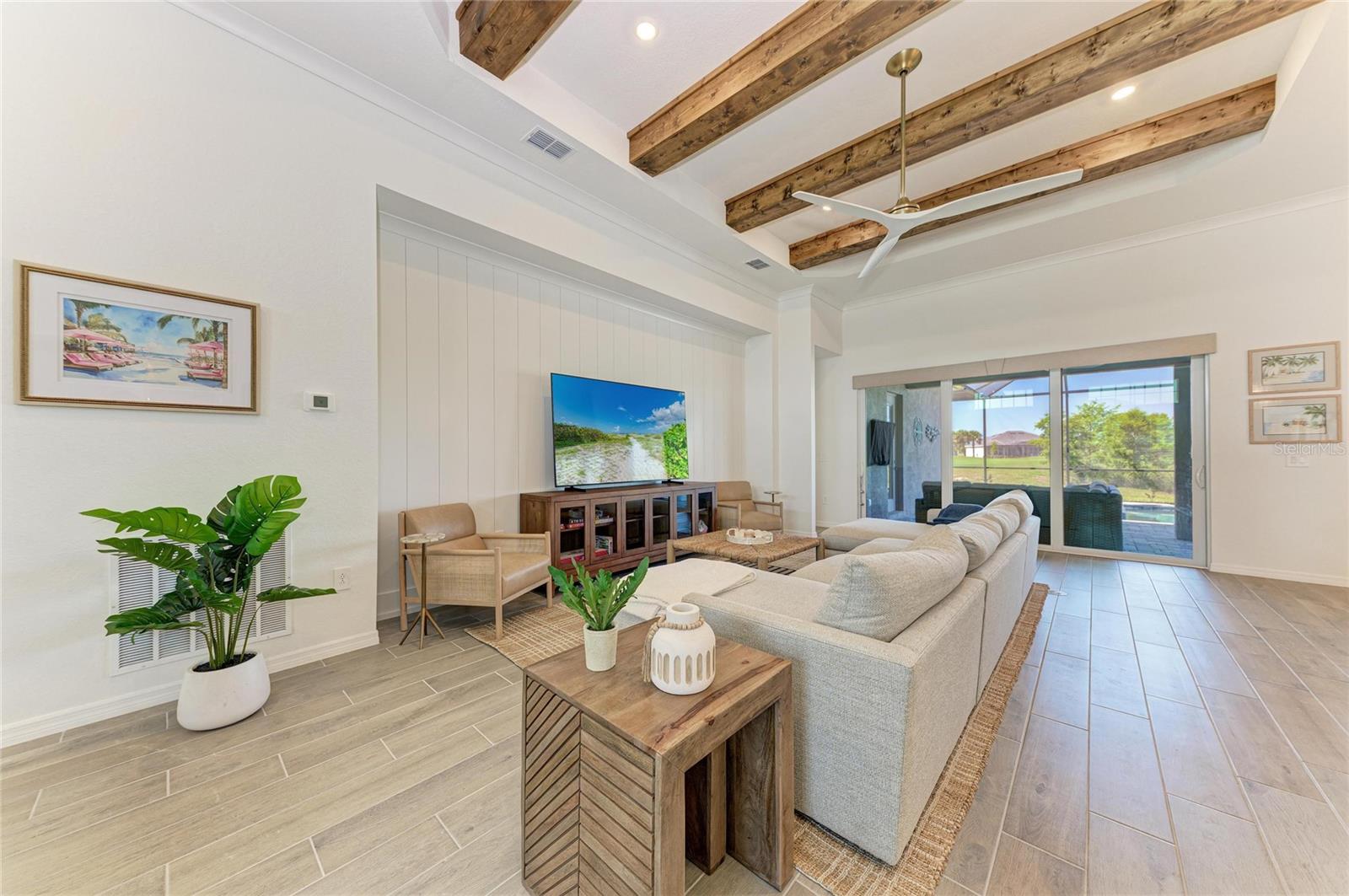 WELLEN PK GOLF & COUNTRY CLUB - Residential