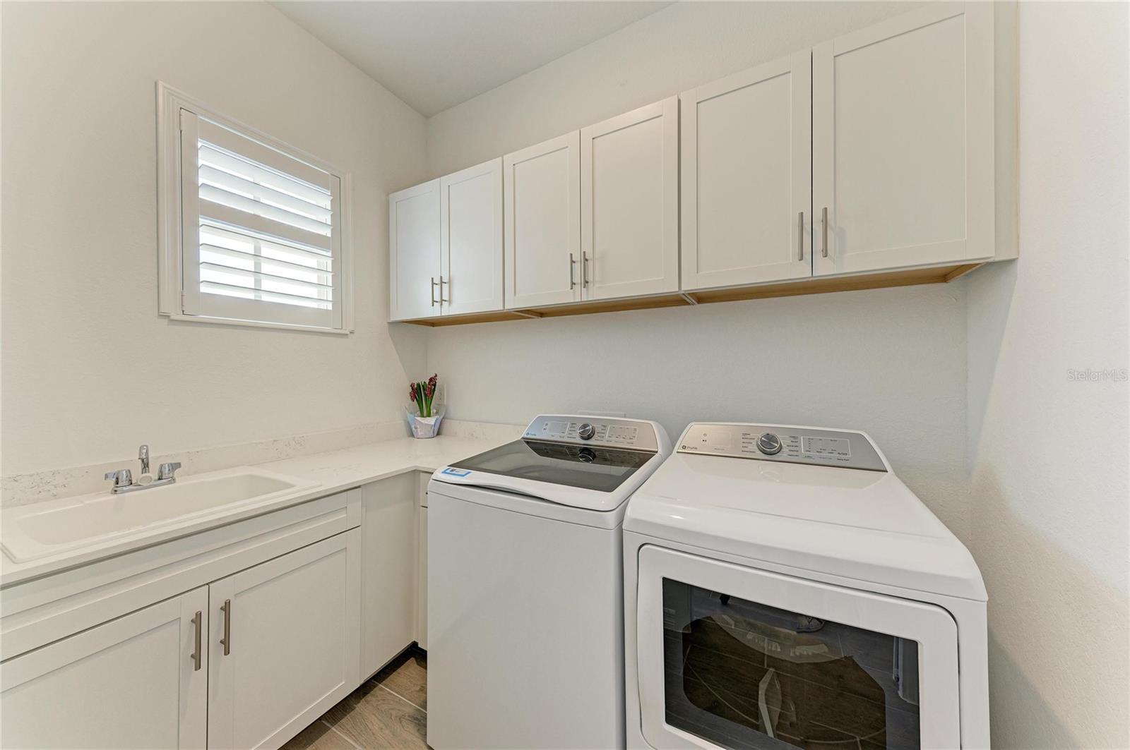 WELLEN PK GOLF & COUNTRY CLUB - Residential