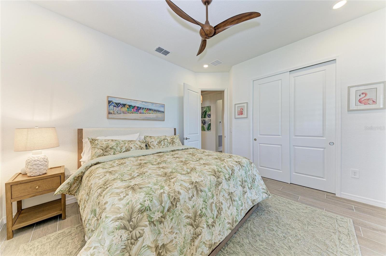 WELLEN PK GOLF & COUNTRY CLUB - Residential
