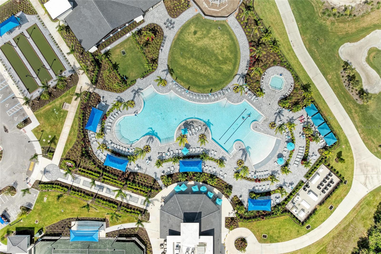 WELLEN PK GOLF & COUNTRY CLUB - Residential