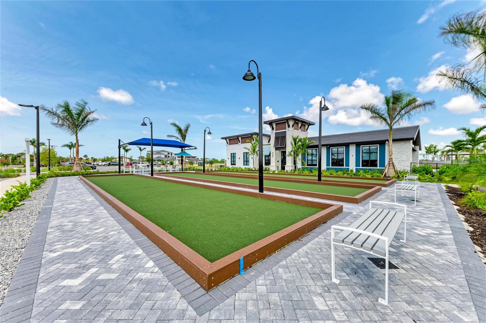 WELLEN PK GOLF & COUNTRY CLUB - Residential