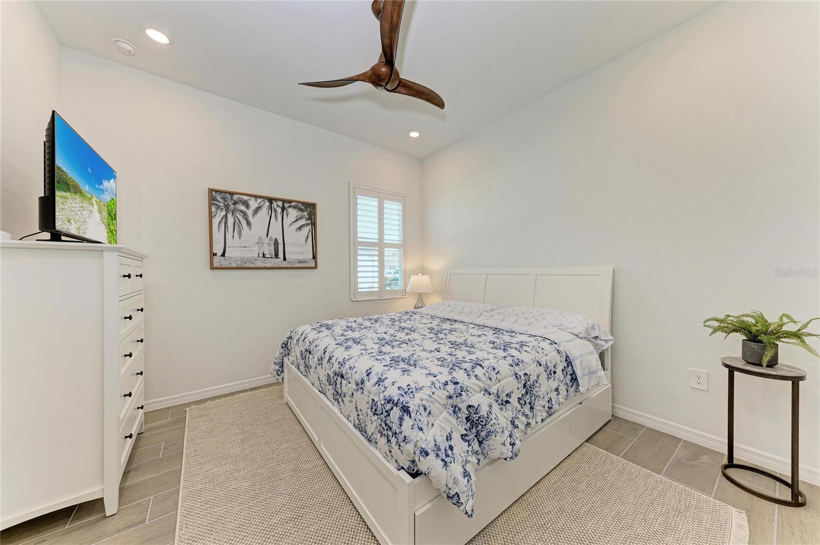 WELLEN PK GOLF & COUNTRY CLUB - Residential