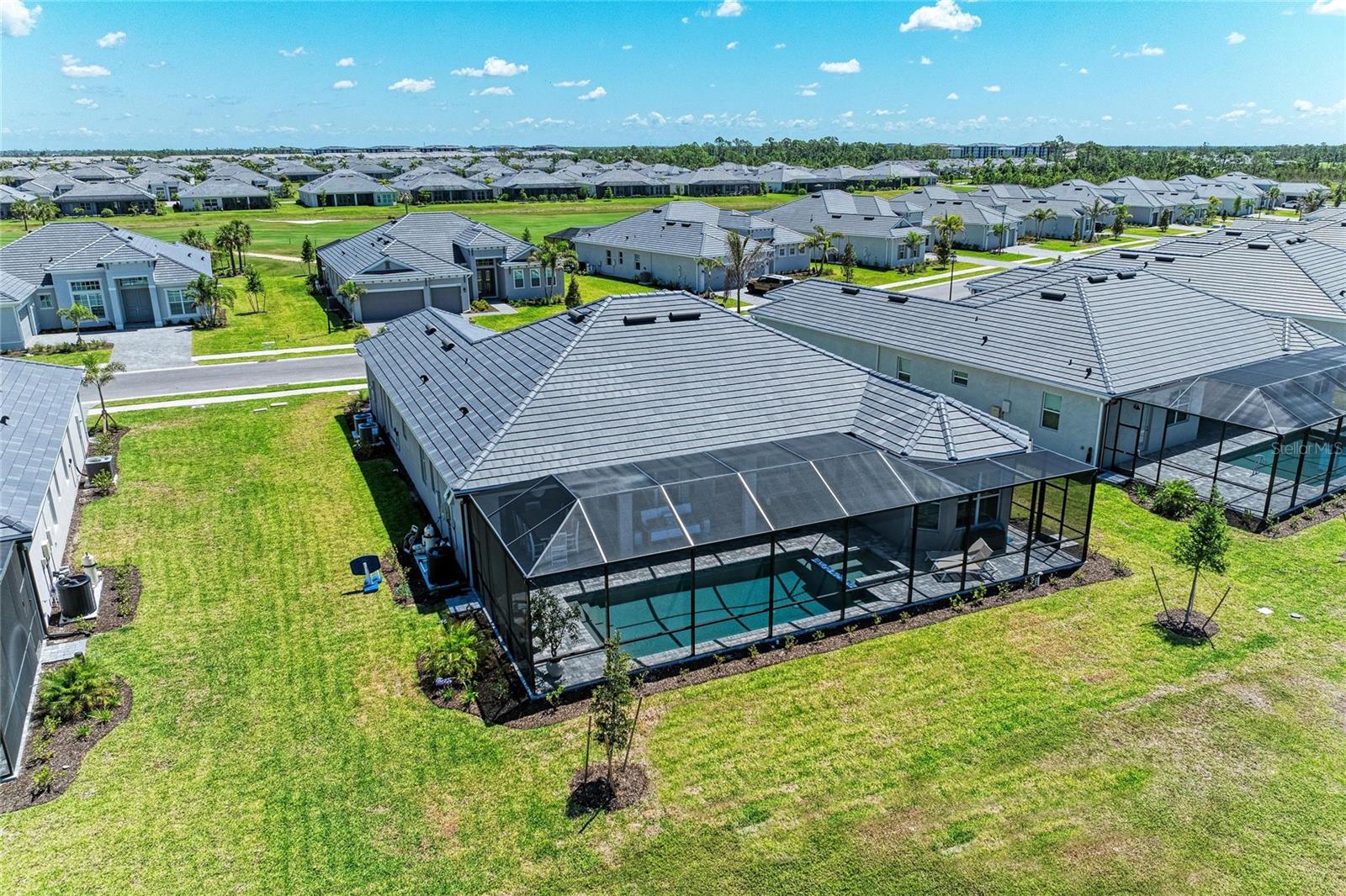 WELLEN PK GOLF & COUNTRY CLUB - Residential