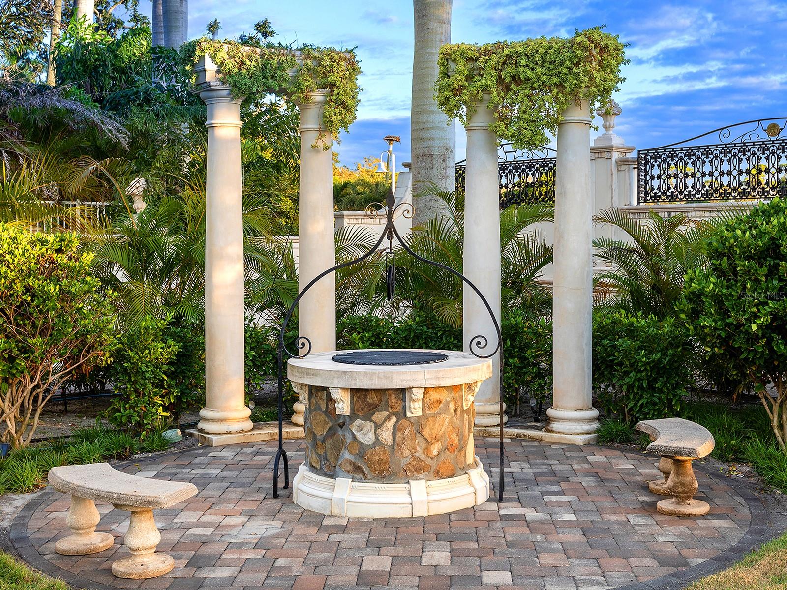 OYSTER BAY ESTATES - Residential