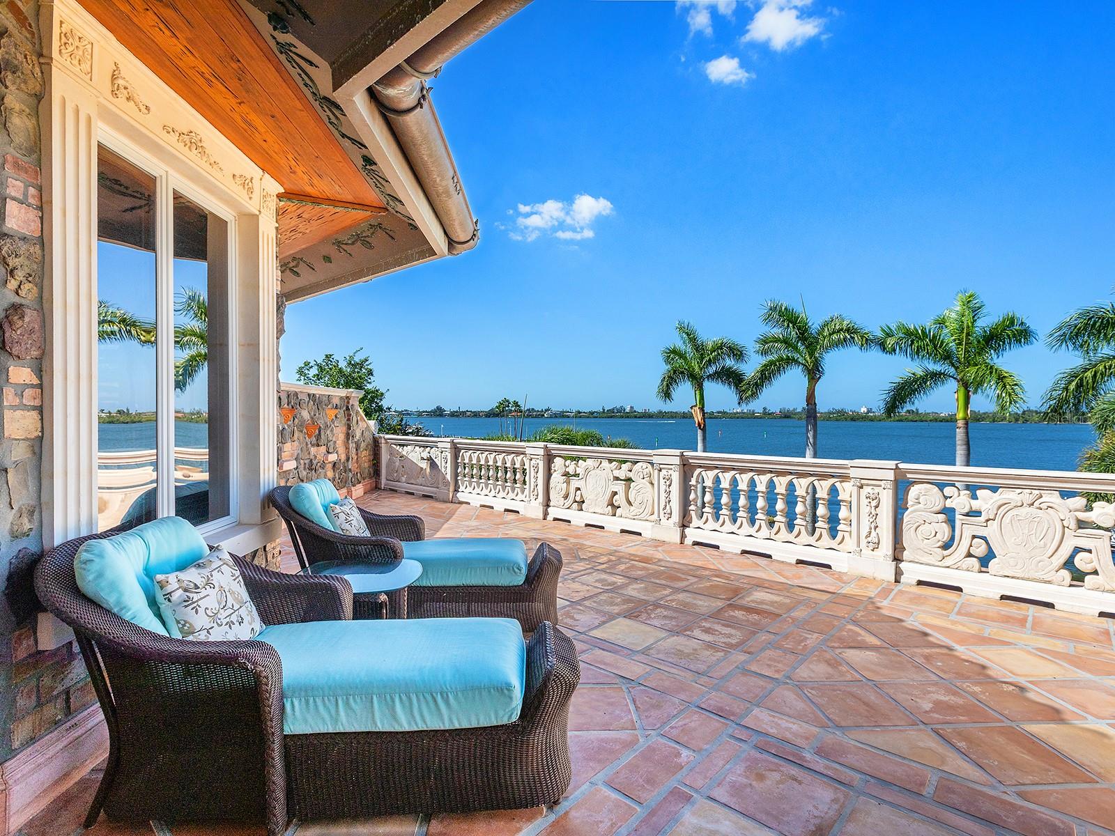 OYSTER BAY ESTATES - Residential
