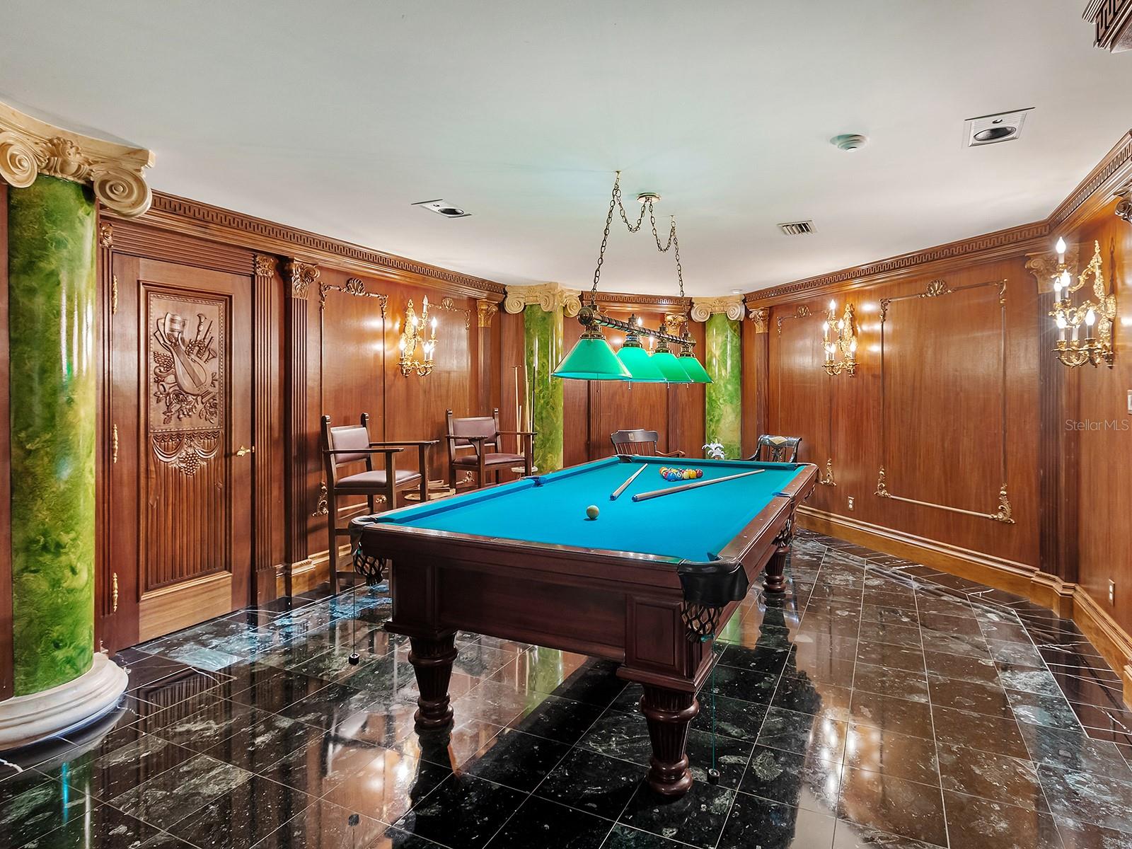 OYSTER BAY ESTATES - Residential