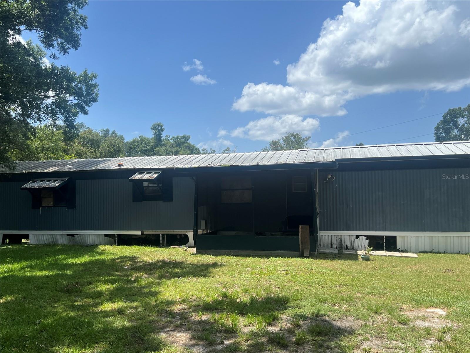 ROBINSON PINES - Residential