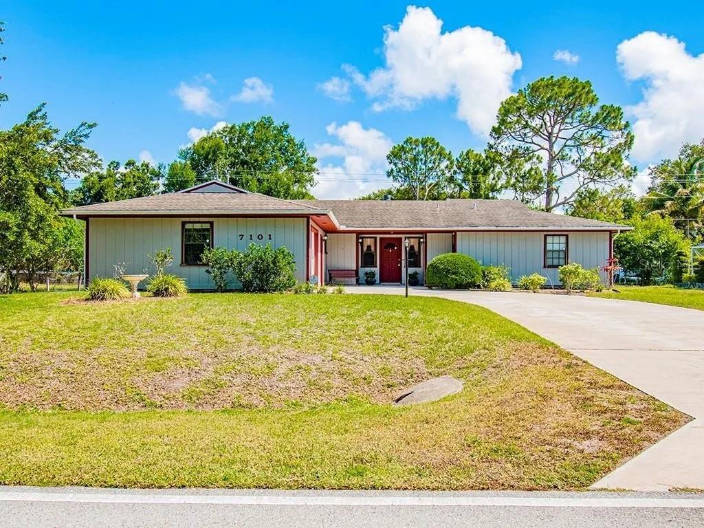 Short Sale. Pre-Foreclosure Lakewood Park home in Fort Pierce, FL.  This home has 3 BRS, 3 Baths, 2131 SF, garage, all appliances, fireplace in  Family Room, large screen patio, sun room. All bedrooms have attached bathroom. BRING ALL REASONABLE OFFERS.
NOTE: THIS HOME WAS APPRAISED 4 YEARS AGO VA FOR $367,000.