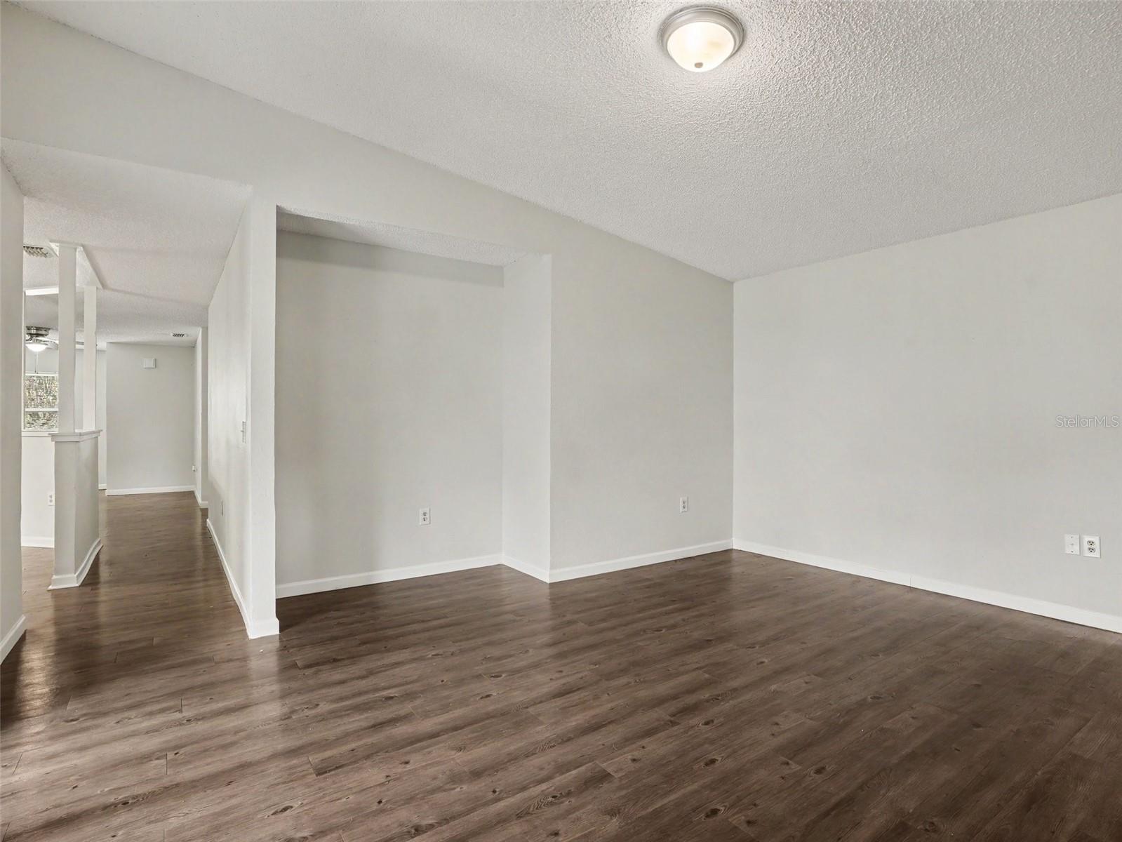 LAKE DAISY ESTATES - Residential