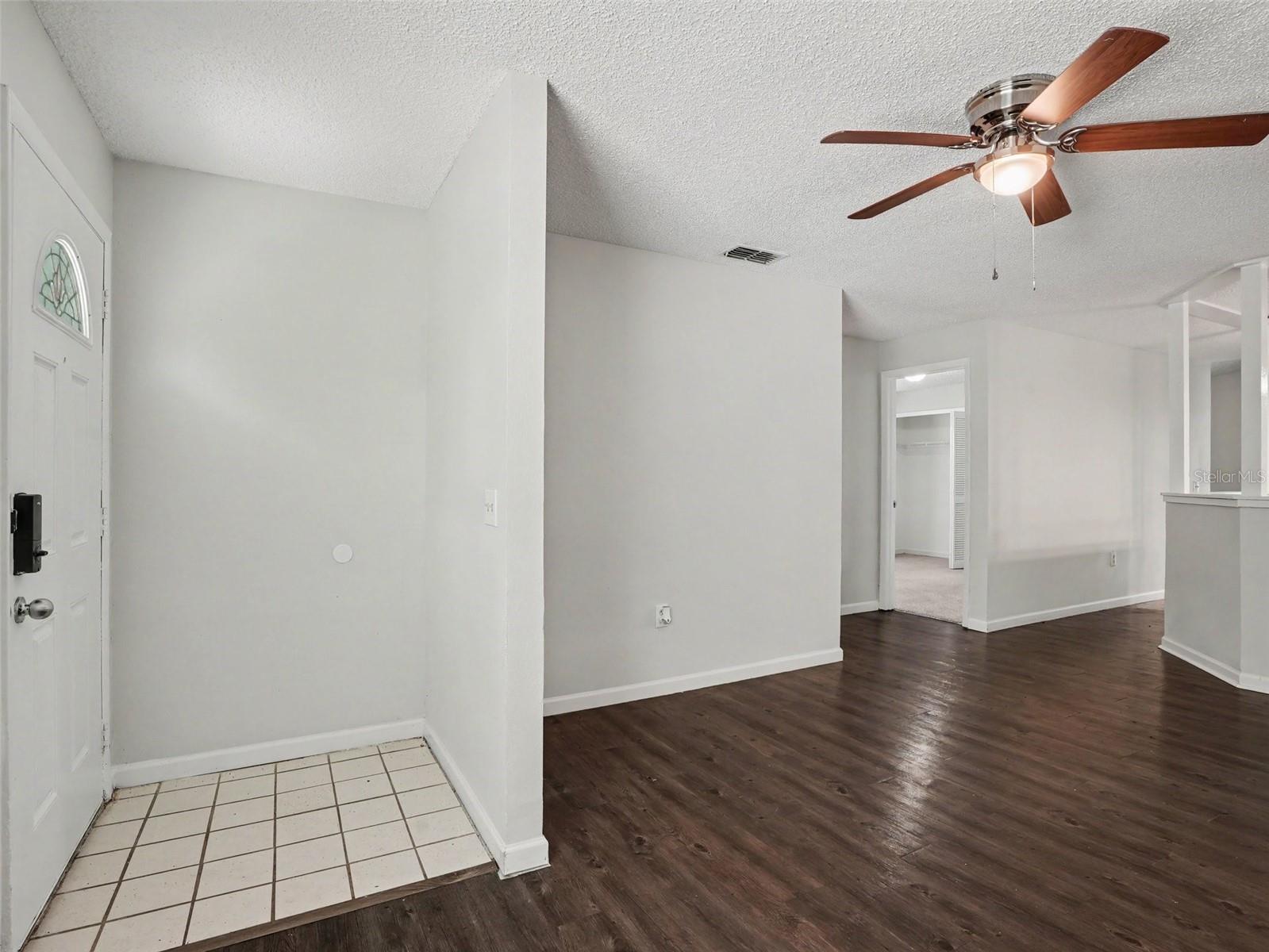 LAKE DAISY ESTATES - Residential