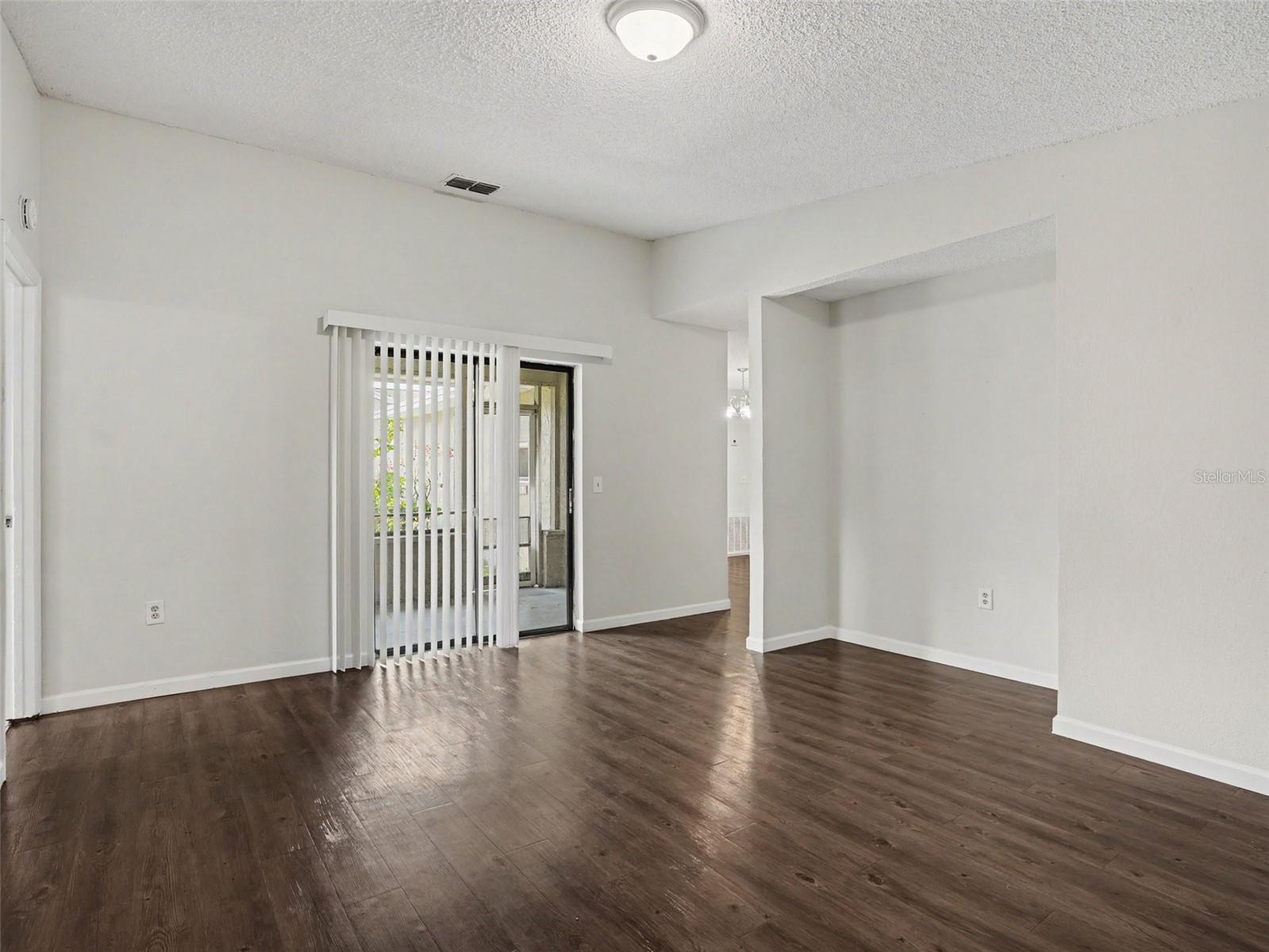 LAKE DAISY ESTATES - Residential