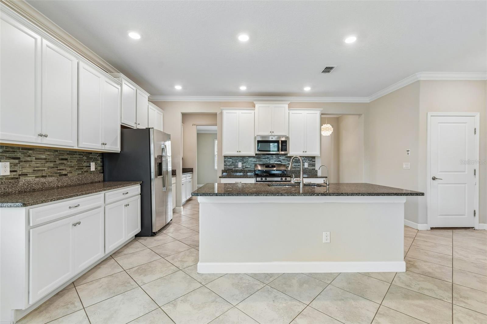 BRIARWINDS - Residential Lease