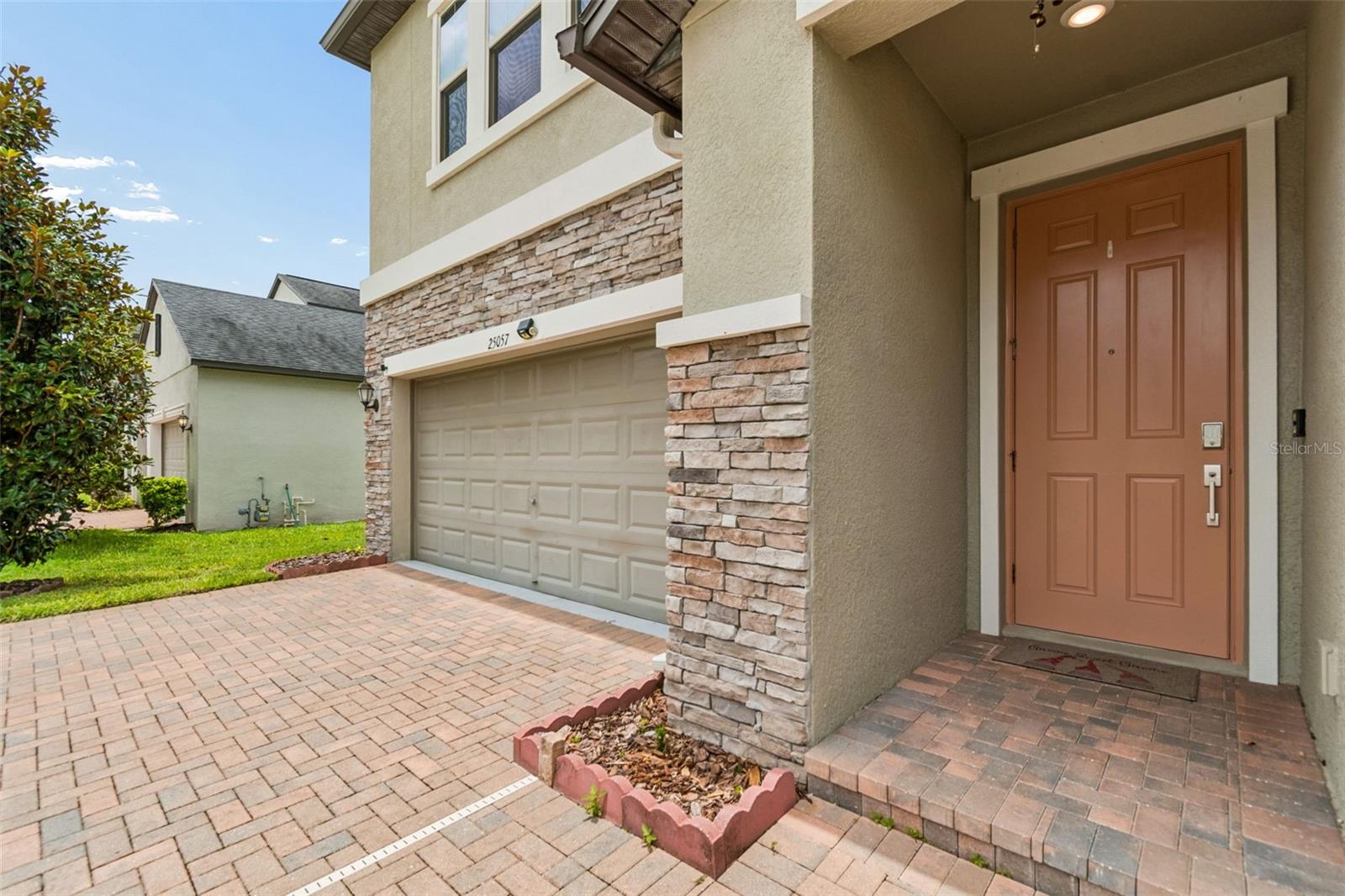 BRIARWINDS - Residential Lease