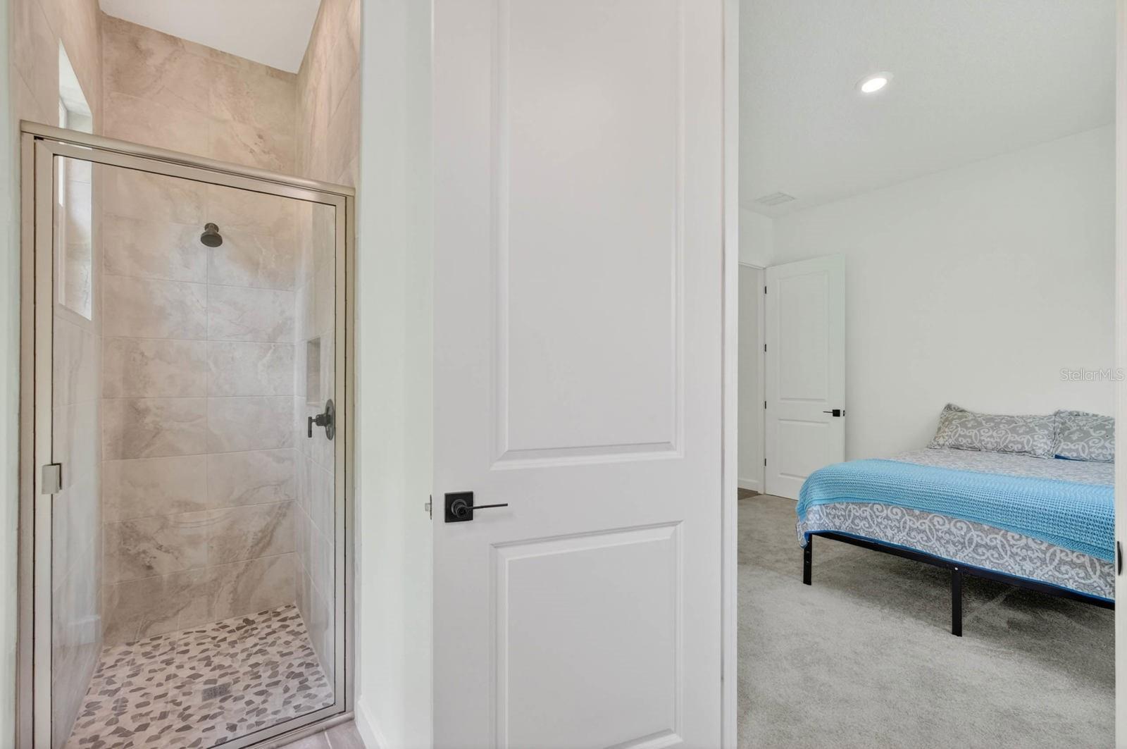 HIDDEN LAKES WATER OAKS SUB PH 2 - Residential