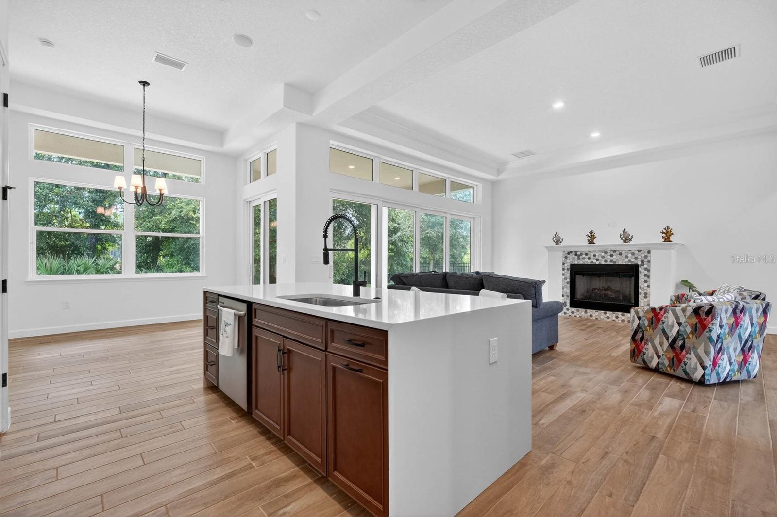 HIDDEN LAKES WATER OAKS SUB PH 2 - Residential