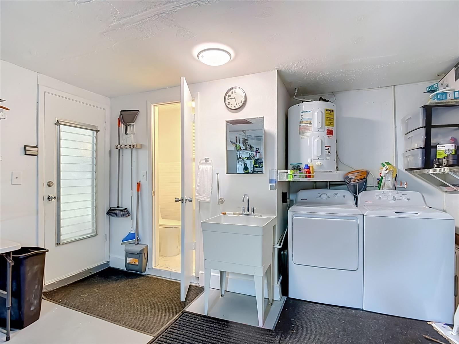 TANGLEWOOD TERRACE - Residential