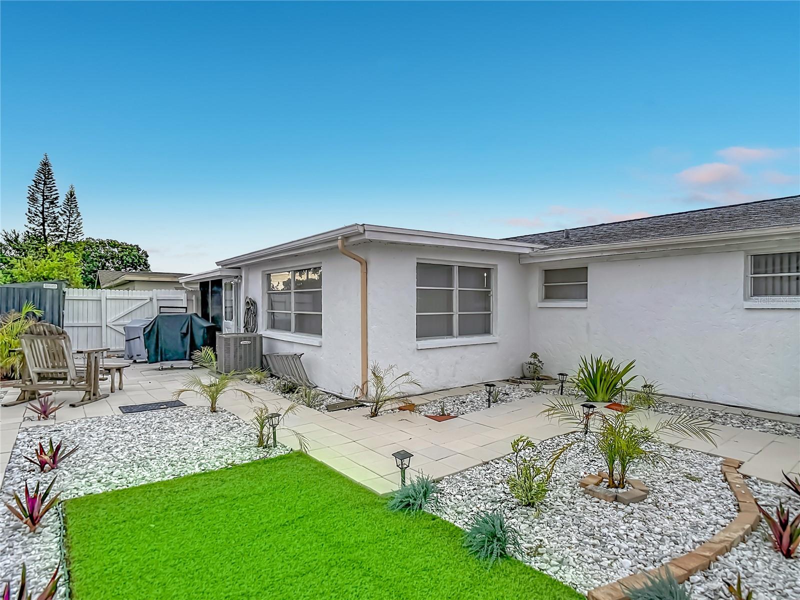 TANGLEWOOD TERRACE - Residential