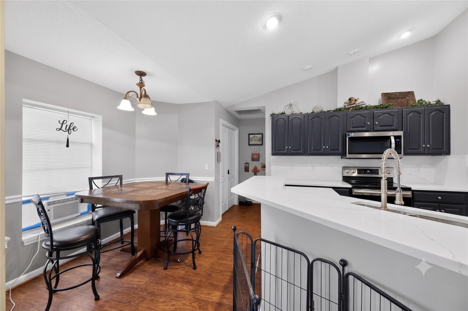 OAKBROOK SUB - Residential