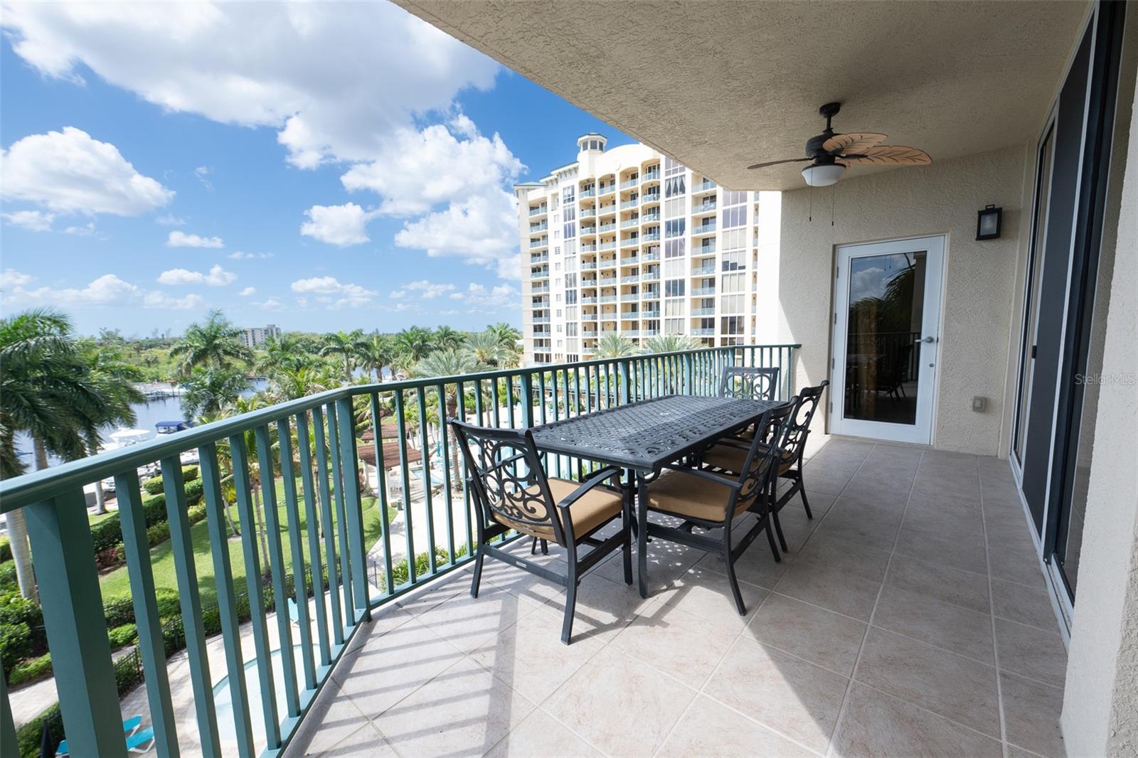 NORTH STAR YACHT CLUB - Residential