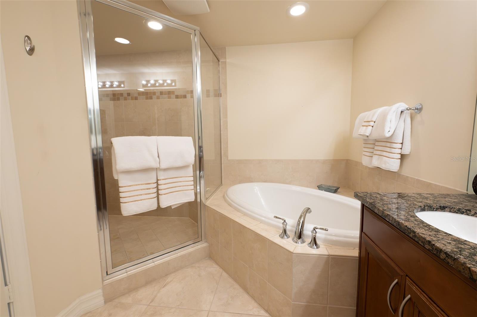 NORTH STAR YACHT CLUB - Residential