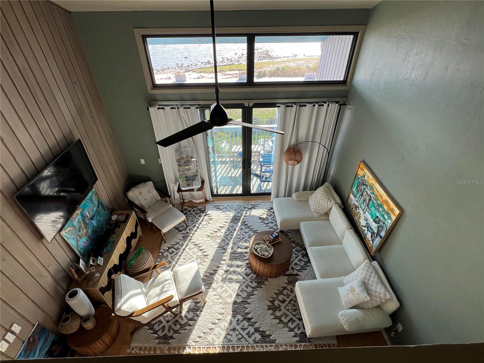 TRES PALMAS CONDO - Residential