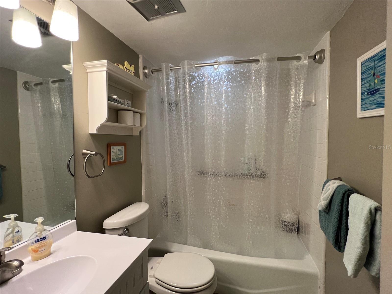 TRES PALMAS CONDO - Residential