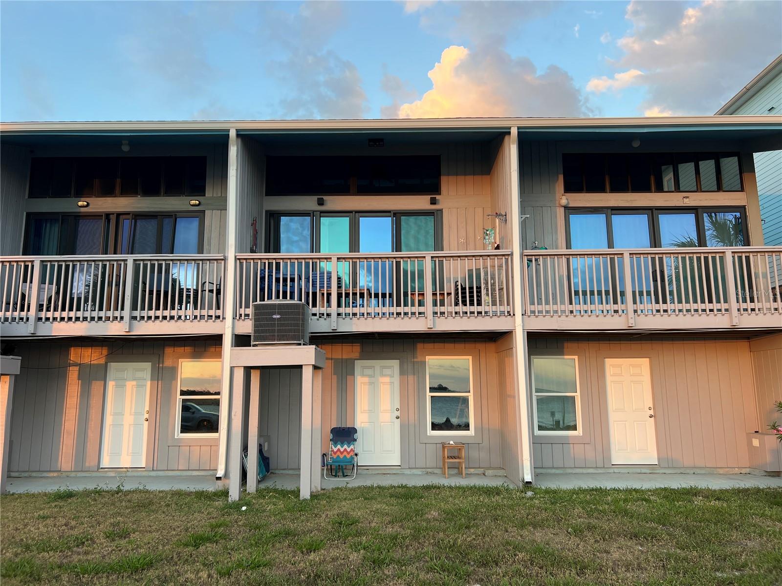 TRES PALMAS CONDO - Residential