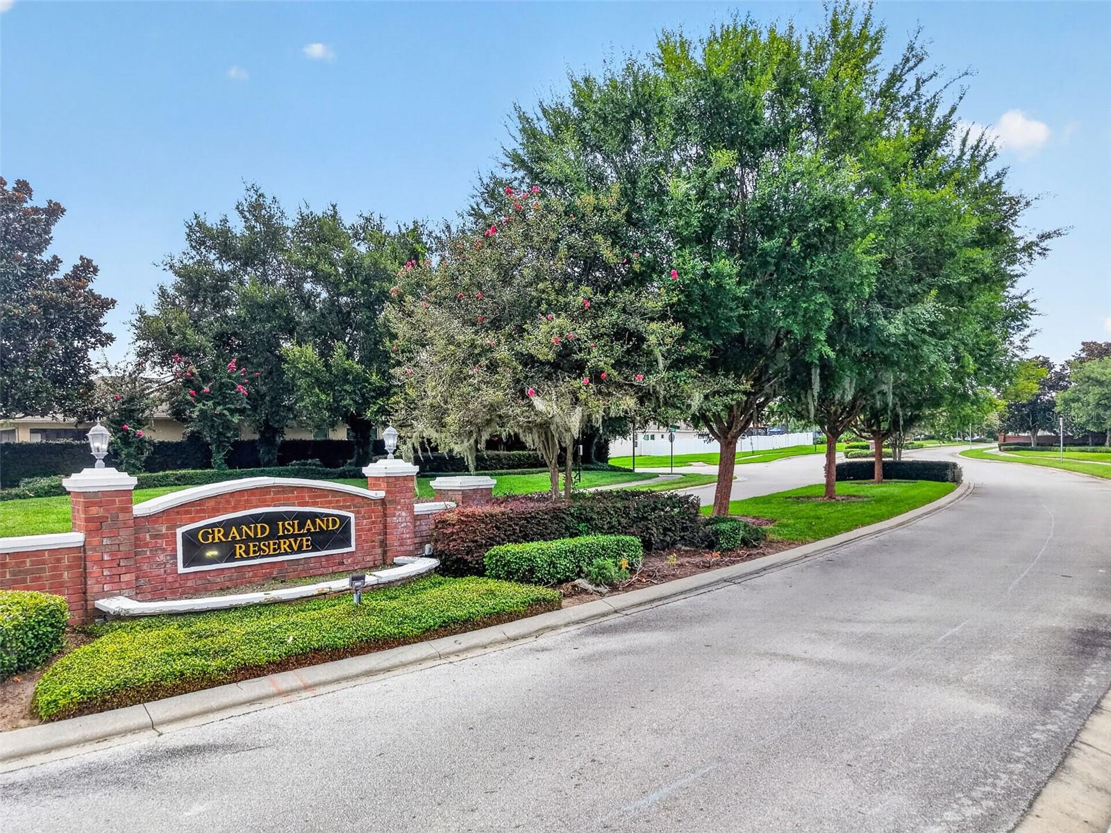 EUSTIS GRAND ISLAND RESERVE - Residential