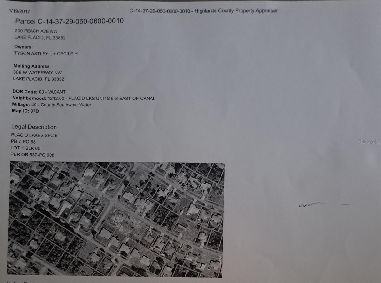Vacant lot in Lake Placid Lakes. Property has been inherited and sellers have no additional information on property. Buyer will need to confirm all information on property.