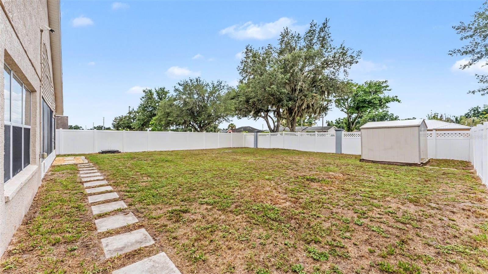 HIGH POINTE NORTH - Residential