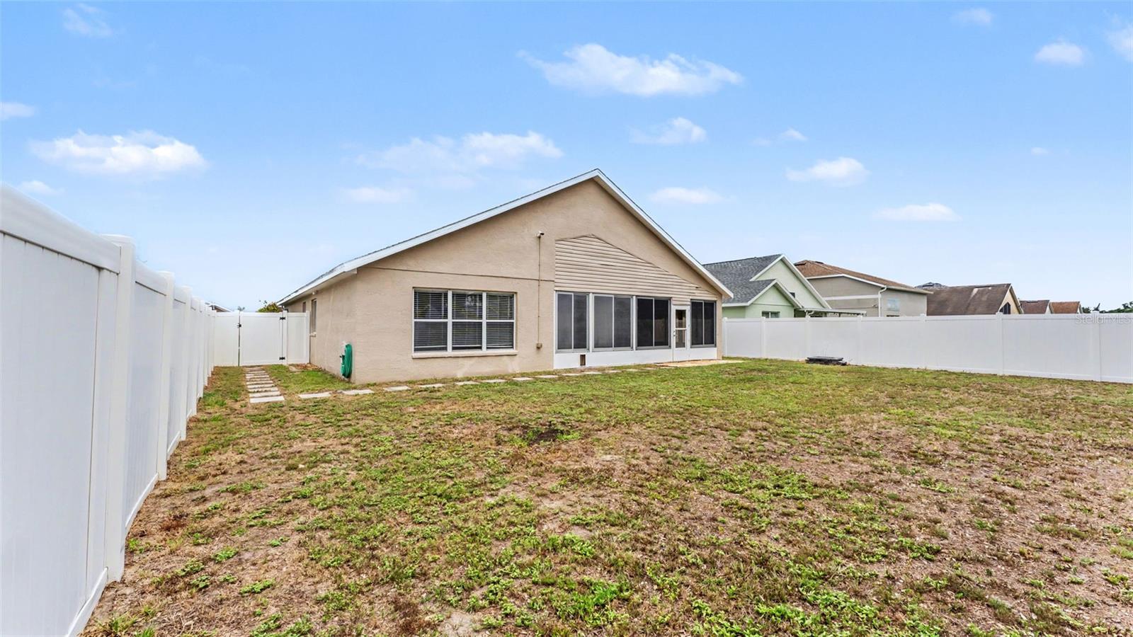 HIGH POINTE NORTH - Residential