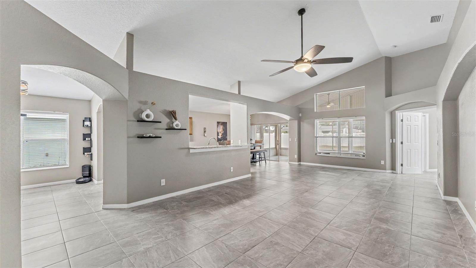 HIGH POINTE NORTH - Residential