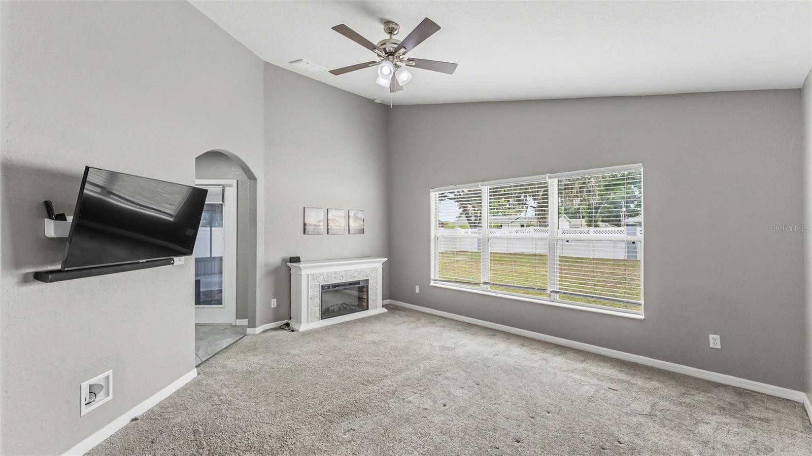HIGH POINTE NORTH - Residential