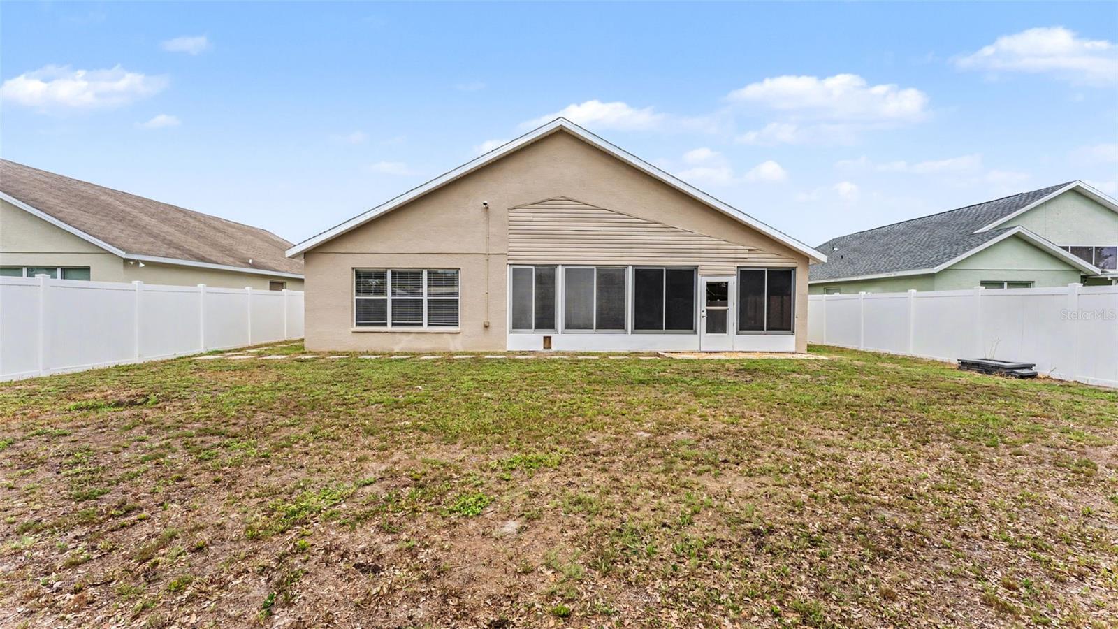 HIGH POINTE NORTH - Residential