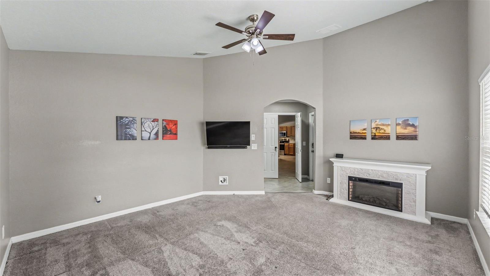 HIGH POINTE NORTH - Residential
