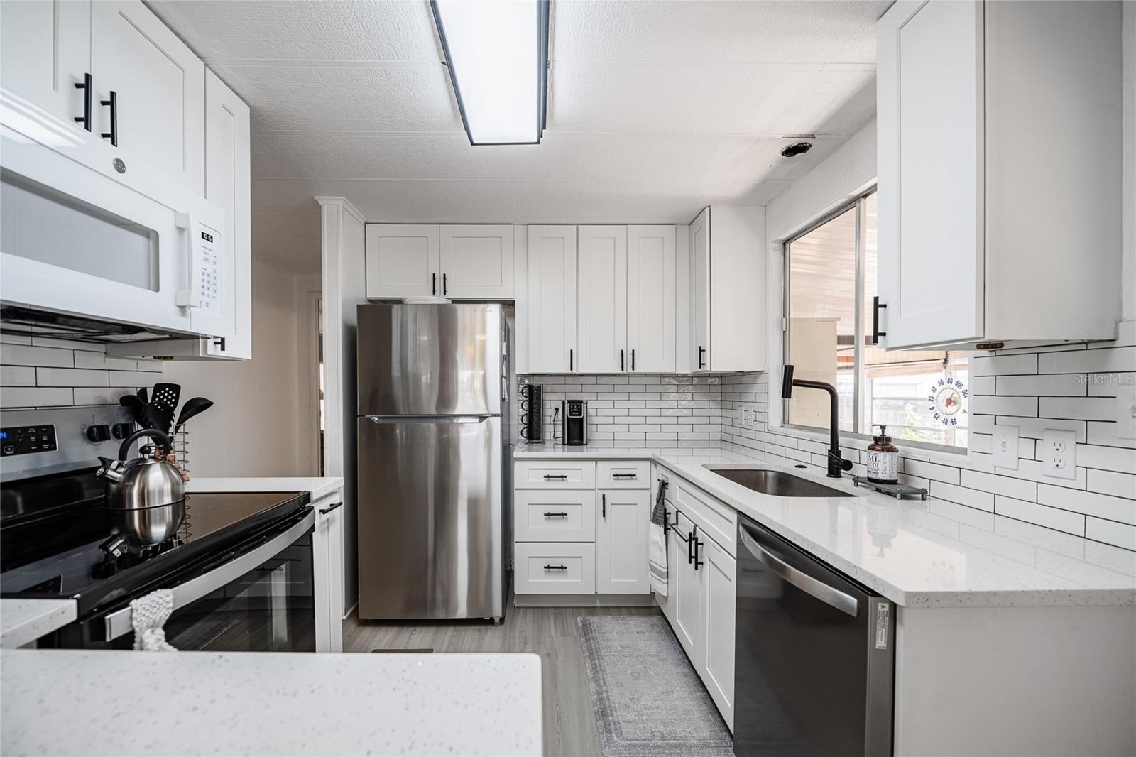 LAKE BETMAR ESTATES - Residential