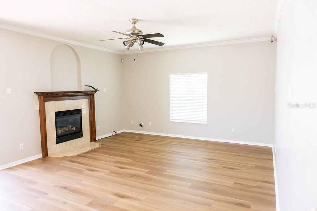 STONEYBROOK - Residential