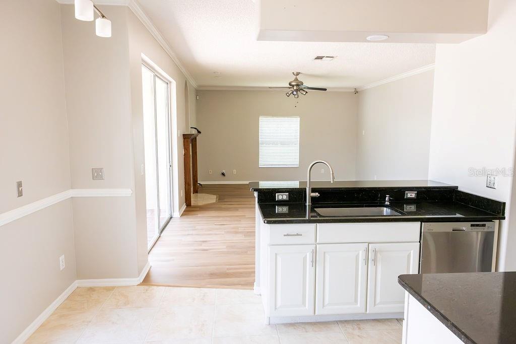 STONEYBROOK - Residential