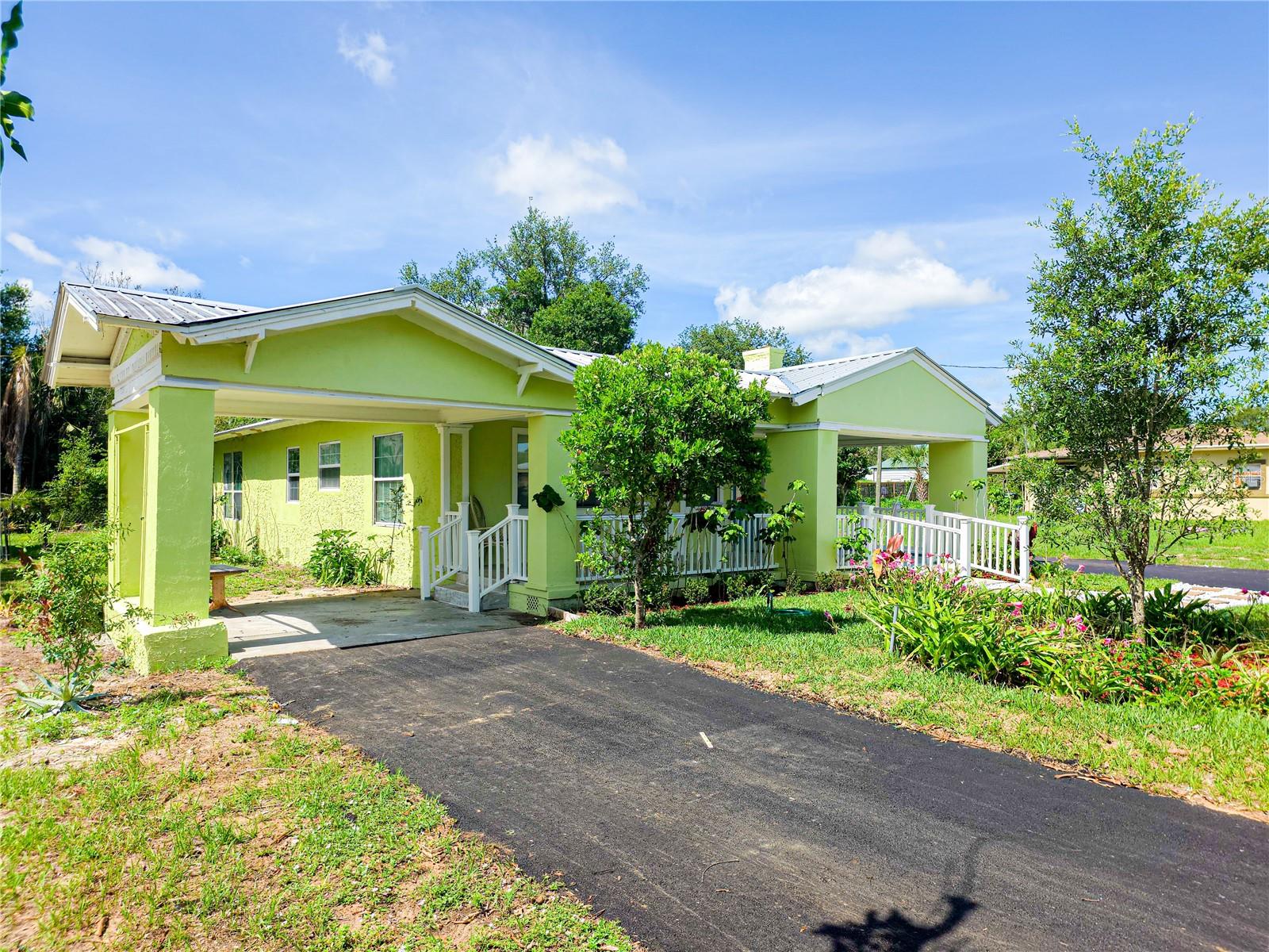 GOLDEN AGE VILLAS - Residential