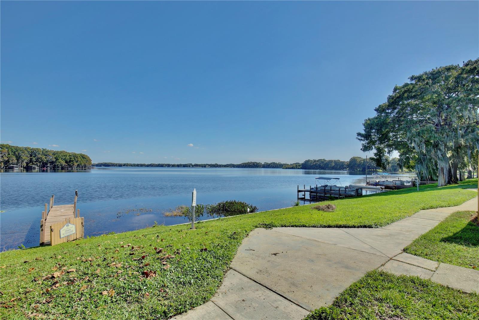 LAKE HOWELL ARMS CONDO - Residential