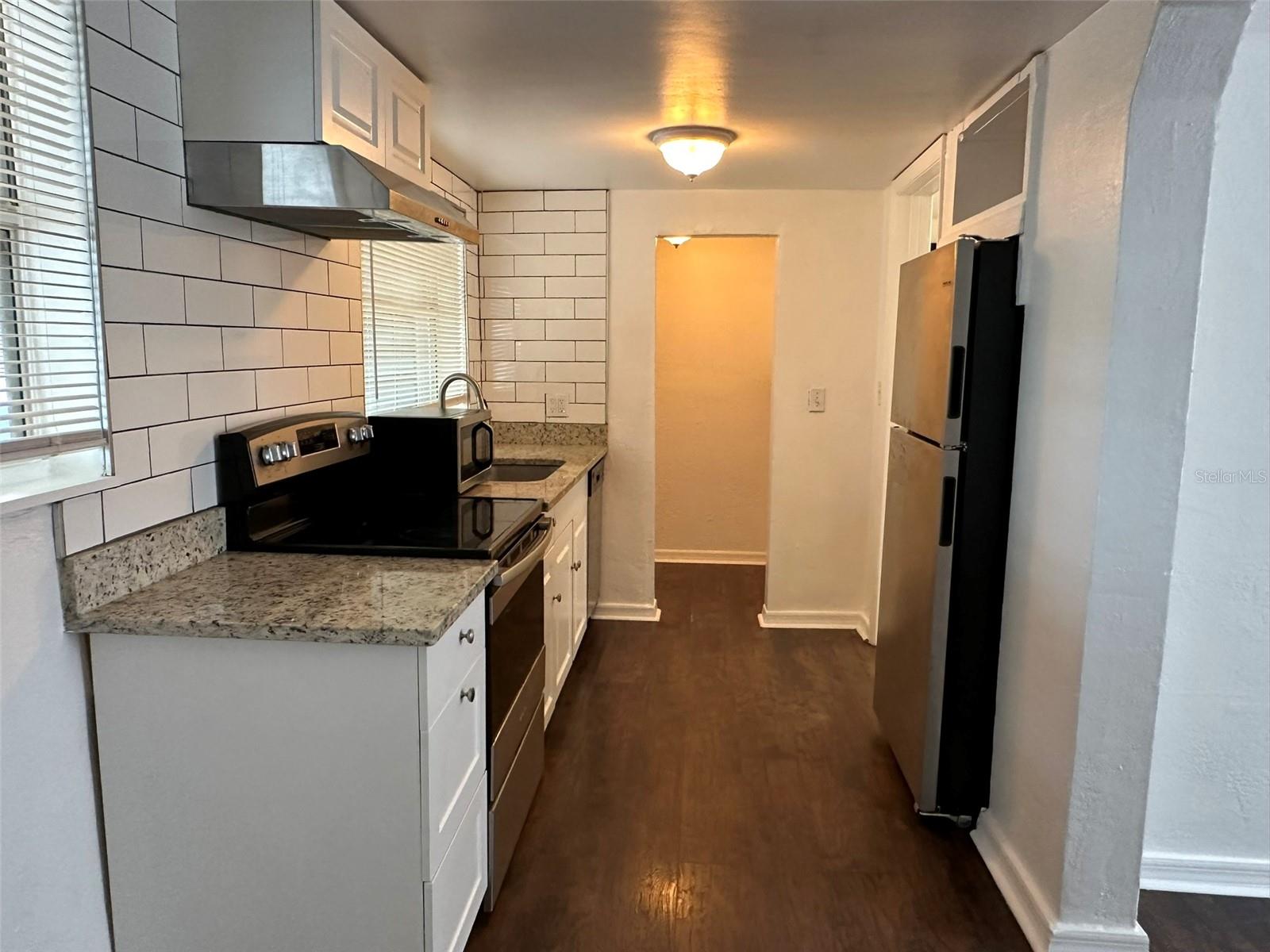 WASHINGTON TERRACE - Residential Lease