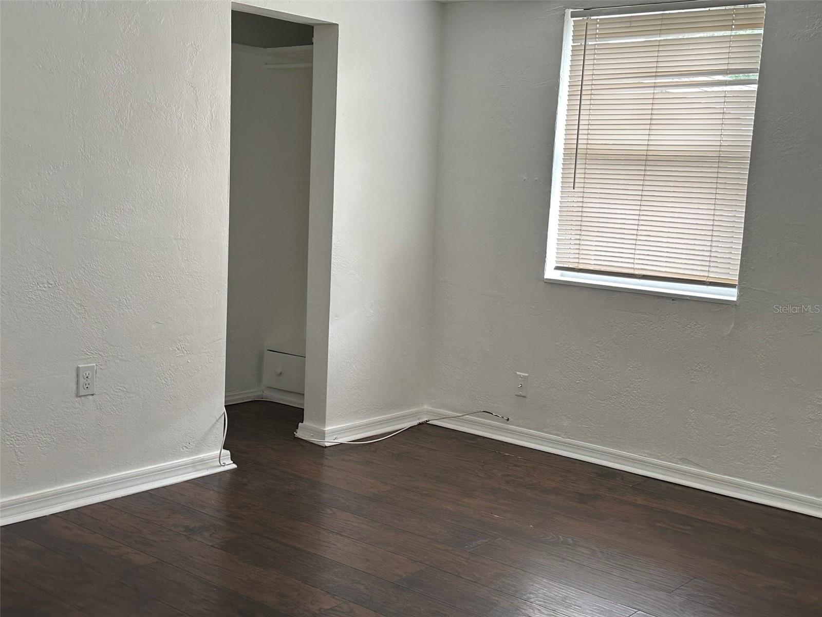 WASHINGTON TERRACE - Residential Lease